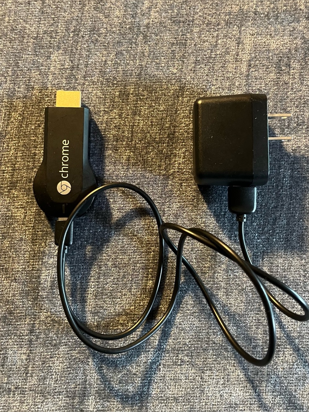 Chromecast 1st Gen HDMI Streaming Media Player